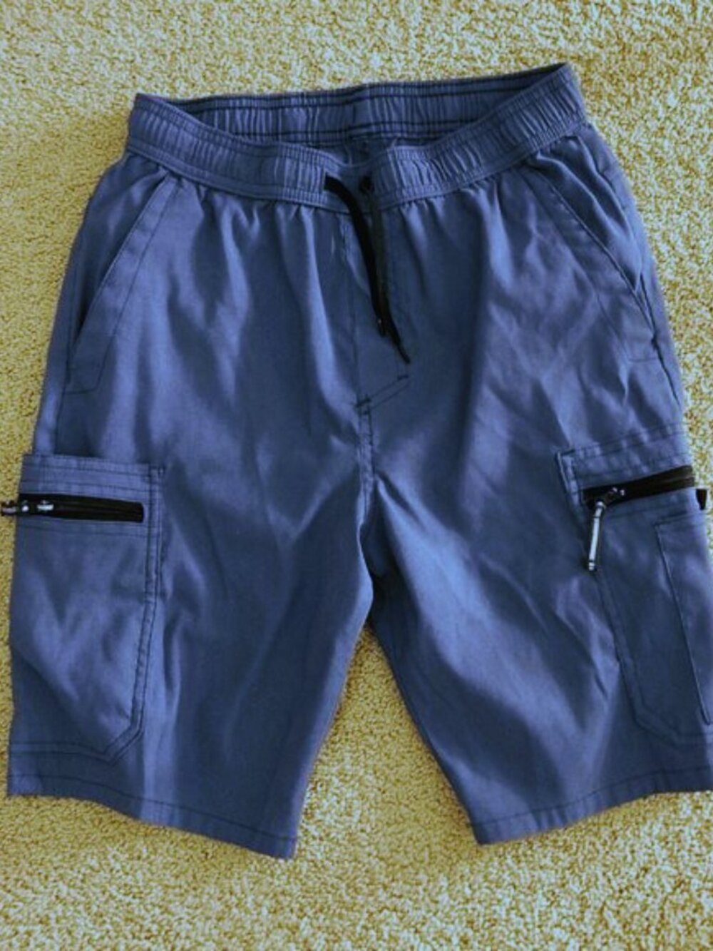 Boys Slate Blue Wrangler Shorts, Size 14/16  XL with elastic waist & Zip pockets